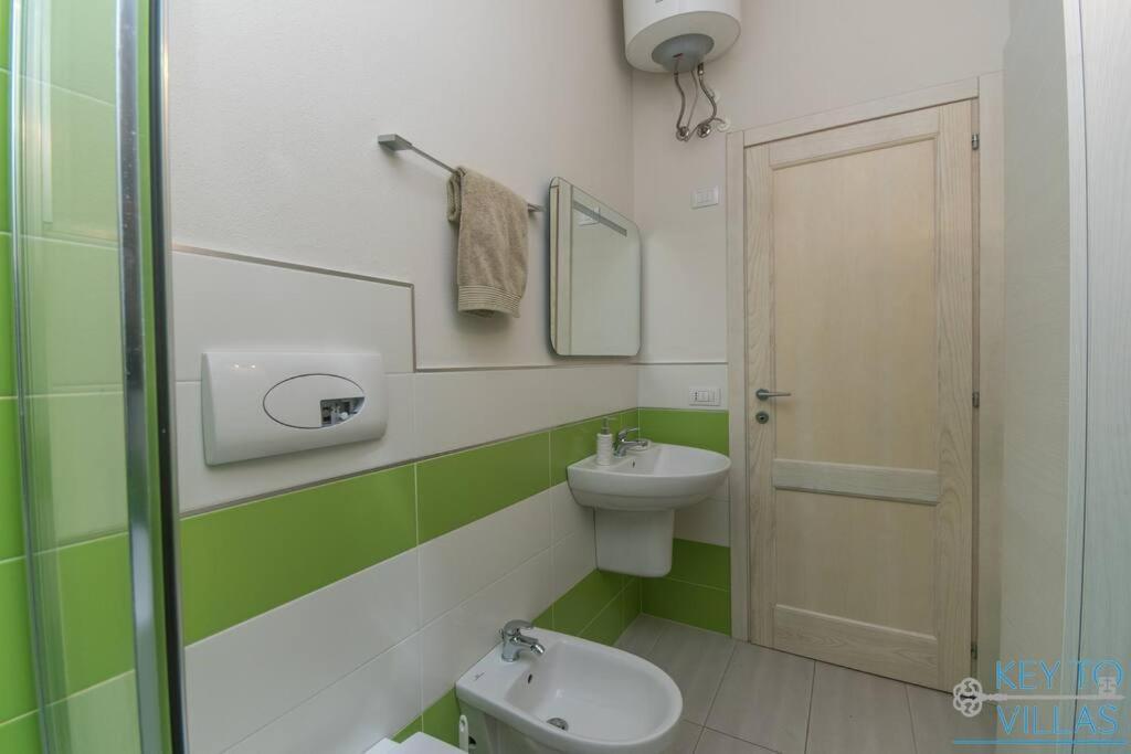 Brigata House - Luxury 2 Beds, Wifi, Balcony,Sea View - Key To Villas Castelsardo Exterior photo